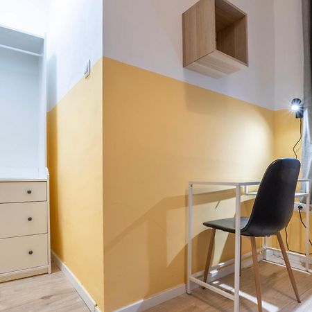 4-Bedroom Comfort Apartment In The Citycenter F38 Будапешт Экстерьер фото