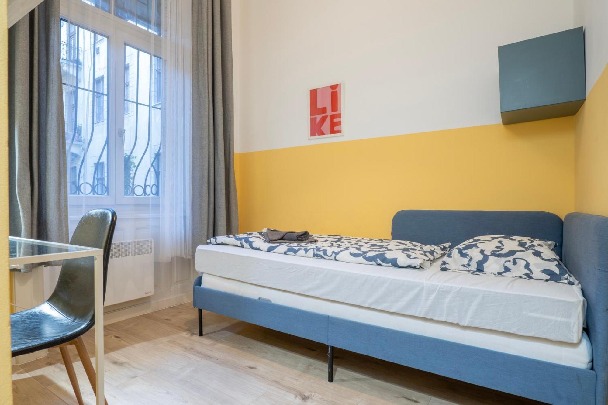 4-Bedroom Comfort Apartment In The Citycenter F38 Будапешт Экстерьер фото