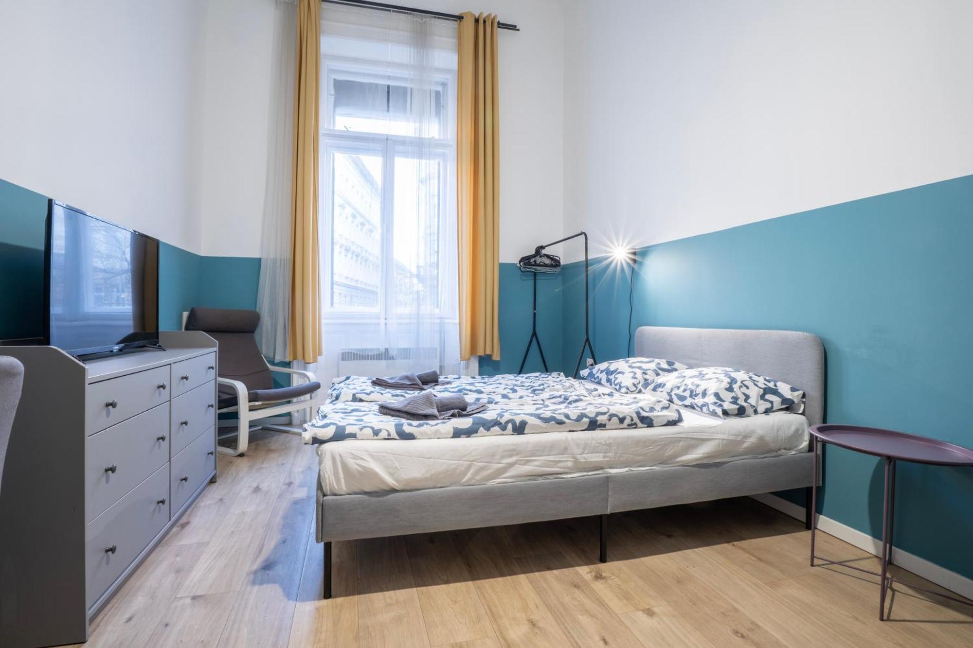 4-Bedroom Comfort Apartment In The Citycenter F38 Будапешт Экстерьер фото