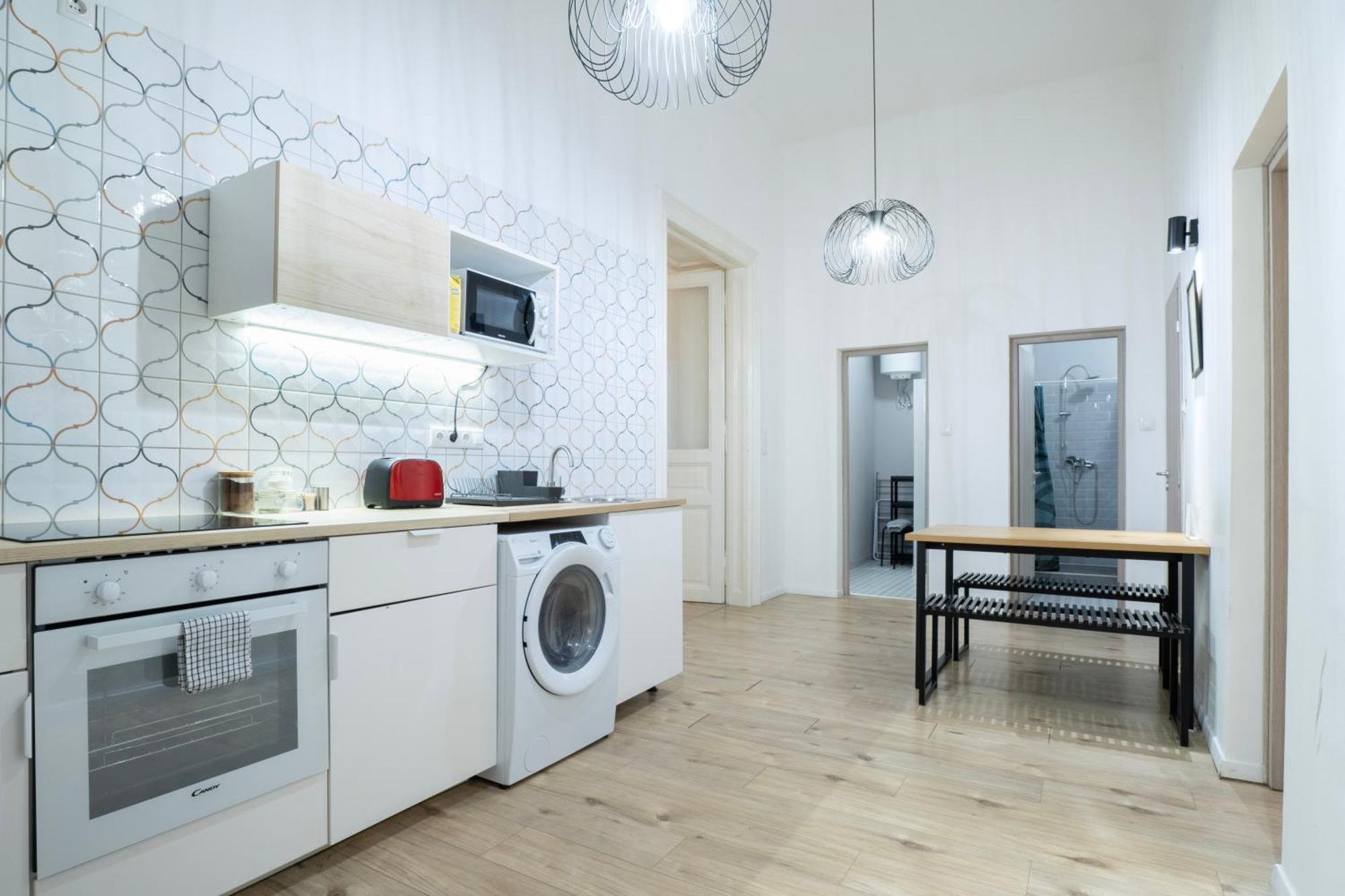 4-Bedroom Comfort Apartment In The Citycenter F38 Будапешт Экстерьер фото